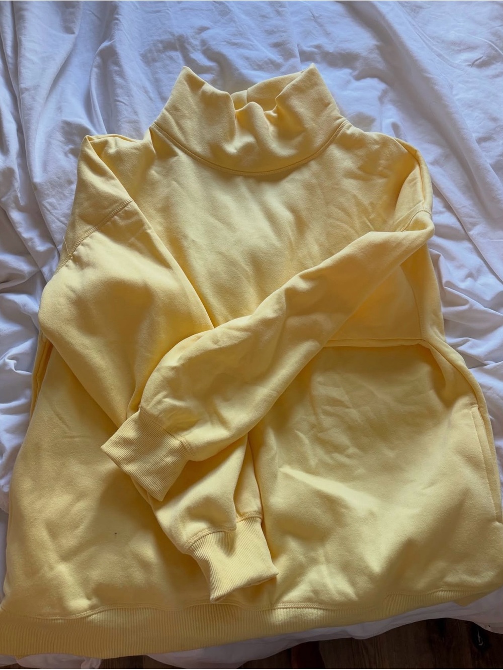Soft Turtleneck Sweatshirt - Pale Yellow